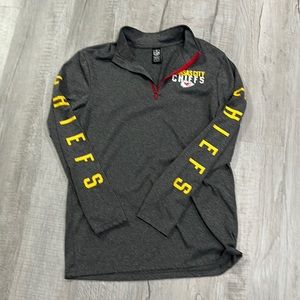 Like new woman’s Kansas City chiefs quarter zip